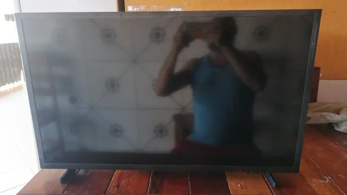 Uma TV Samsung 32 polegadas