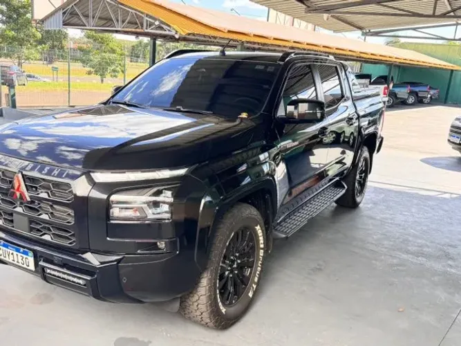 Mitsubishi TRITON Katana 2.4 CD 4X4 TB Diesel Aut. 2026