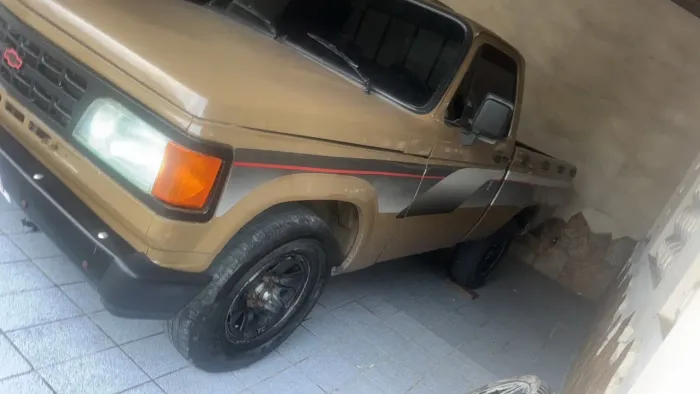 Chevrolet D-20 S / Luxe 3.9/4.0 Diesel 1988