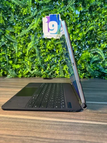 IPAD PRO 6ºGERAÇAO M2 256GB SILVER COM CAPA E TECLADO