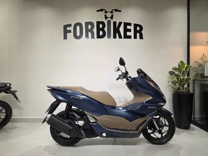 Honda PCX DLX 2024- Vendida