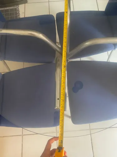 Mesa de jantar 90x90 com 4 cadeiras