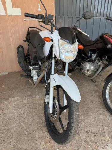Yamaha Factor 150 Branca