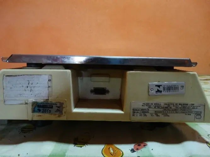 Balança Digital Toledo 9094 C/5 15kg Prix - Inox e Bivolt - Usada