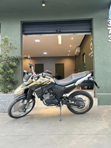 XTZ 250 Lander BlueFlex ABS 2023 