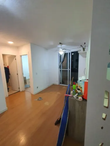 INSTALAÇÃO DE PISO VINÍLICO,PISO LAMINADO, E OUTROS PISOS . INSTALAÇÃO DE RODAPÉS