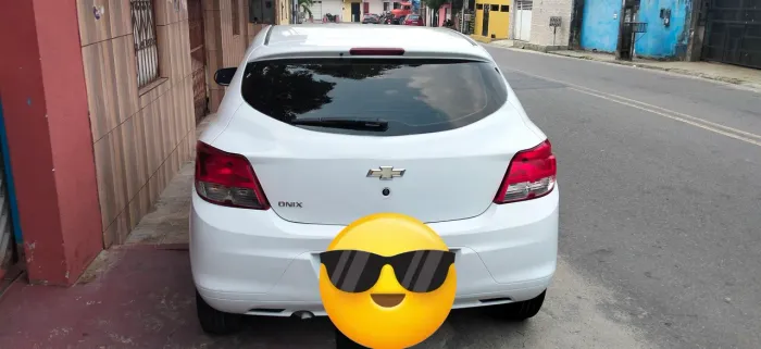 Chevrolet Onix JOY Hatch 1.0 8V Flex Mec. 4P 2018