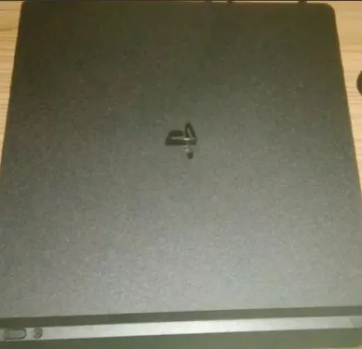 VENDO PS4 OU ou aceito troca por um NEO GEO 