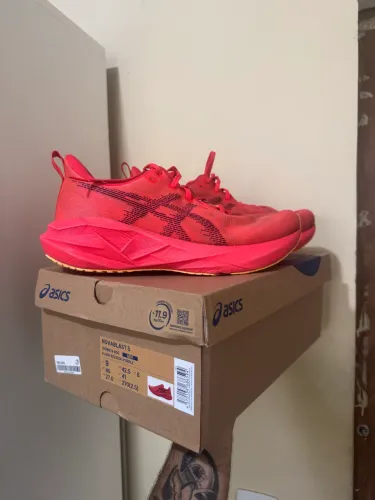 Asics Novablast 5