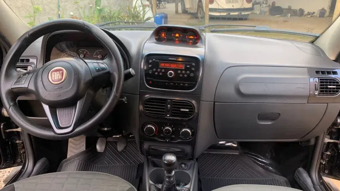 Fiat Strada Adventure1.8/ 1.8 Locker Flex CD 2014