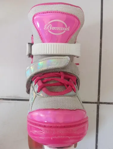 Patins Infantil Banwei com Rodas de LED - Pouco Usado! Tamanho Ajustável (35 a 38).