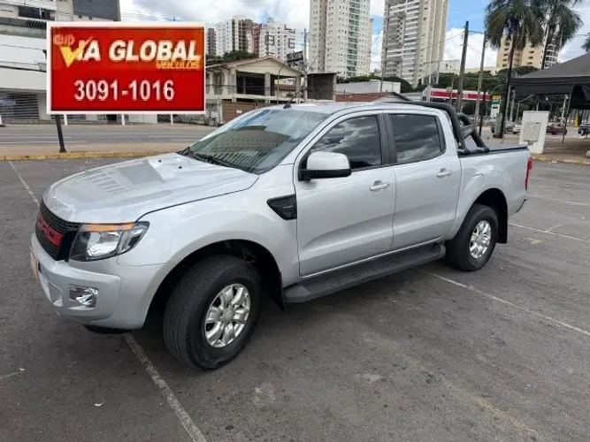 Ford Ranger XLS 2.5 16V 4X2 CD Flex 2014
