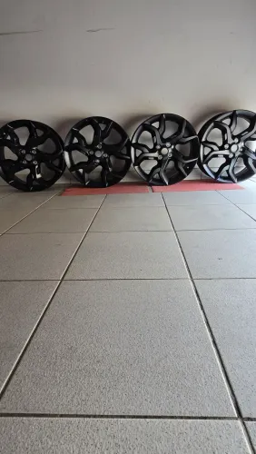 Aro 17x6 e 4x0,98. Zerada
