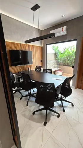 Área comercial alto padrão | 3 salas independentes | 125m² - Centro Salto/SP - Alto Fluxo