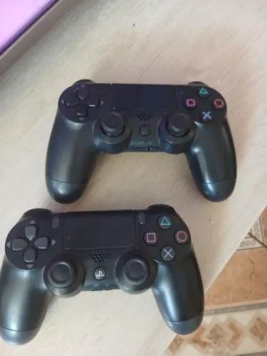 2 CONTROLES PARALELOS DE PLAYSTATION 4
