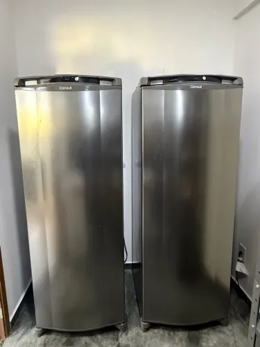 Geladeira Frost Free 337L com Espaço Extra Frio cor Inox Consul - CRB39MK