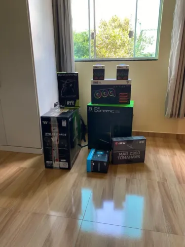 PC Gamer - I9 9900