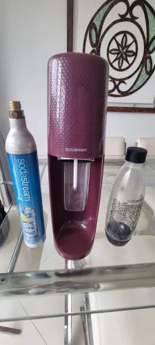 Maquina de gaseificar água Sodastream