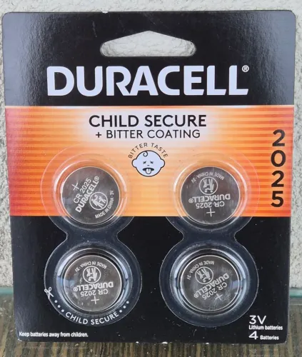 Cartela de 4 baterias Duracell CR2025 originais