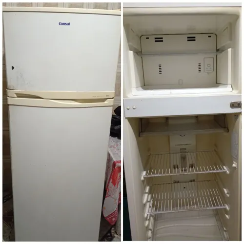 Vendo geladeira funcionando 