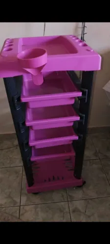 Carinho de auxiliar de salão 170 reais