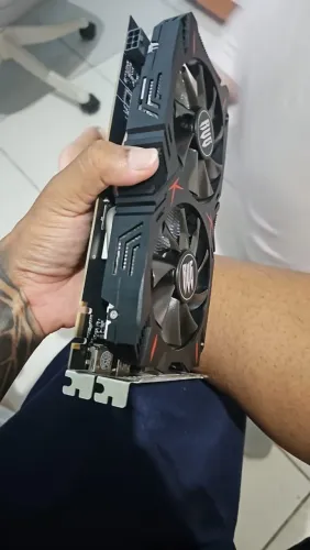 FONTE E PLACA DE VÍDEO
