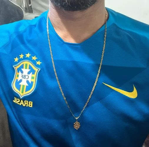 Vendo lindo conjunto em ouro 18k