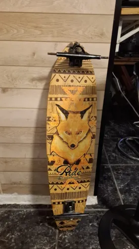 Longboard com Truck