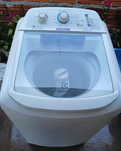 Vendo lavadora centrífuga Electrolux 10,5kg