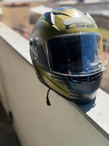 Capacete LS2 FF358 com 2 viseiras