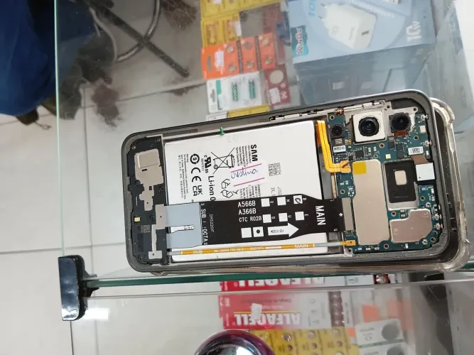 Vendo placa mãe Samsung A 36
