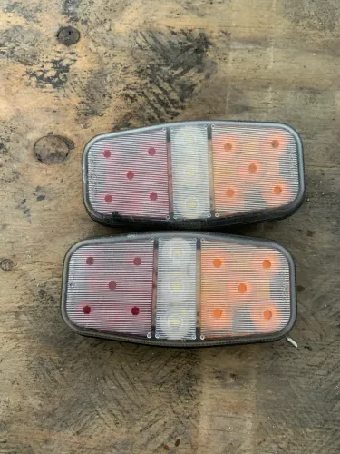 Par Lanterna 2 Carretinha Canoinha Led Prova De Agua + Luz Ré 12v