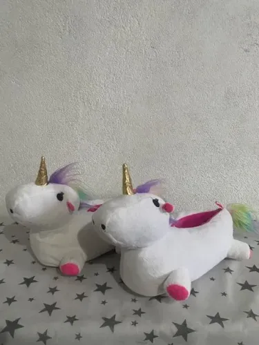 Pantufa unicórnio