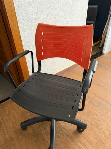 Cadeira De Escritório Easy Office