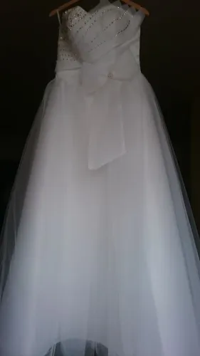 Vestido de Noiva e debutante - Novos