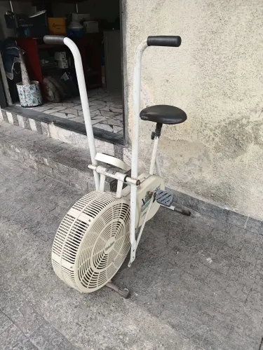 Bicicleta ergometrica Vitamaster triple Action USA