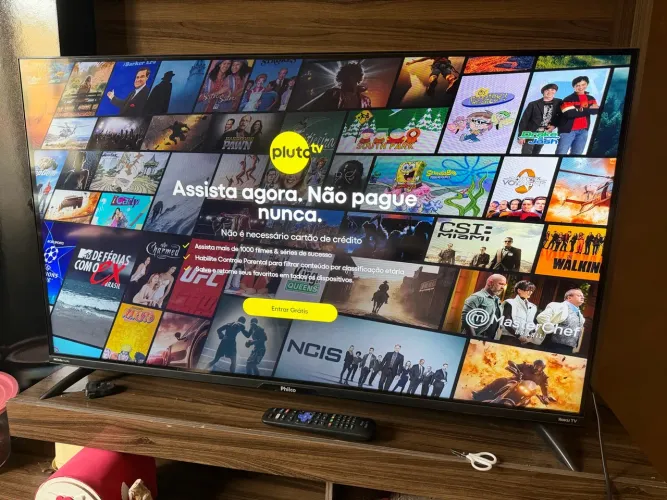 Smart TV 43" Philco Roku TV HDR10 Dolby Áudio