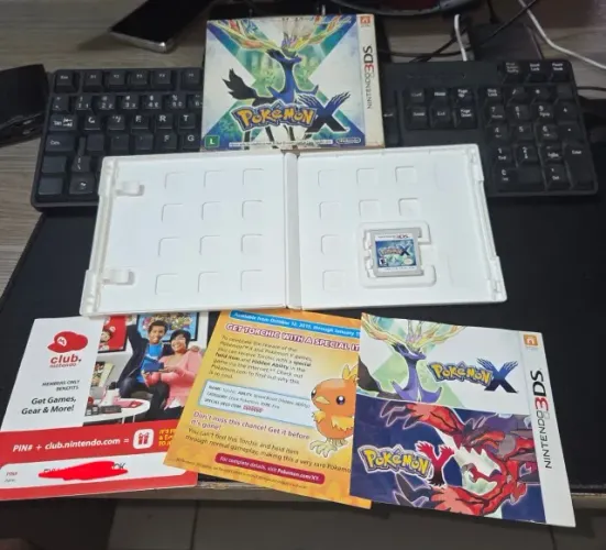 Pokemon X + Brinde - Nintendo 3DS