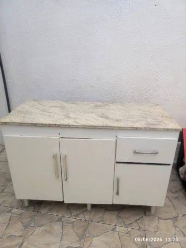Balcão de pia com tampo