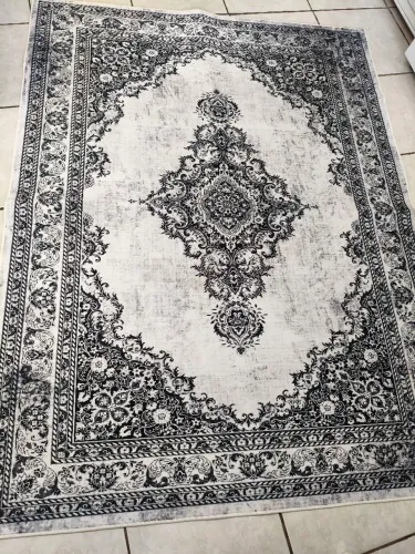 Tapetes novos de 2 m x 1,4 m