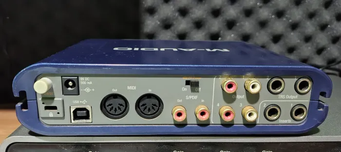 Placa de áudio M-audio fast track pro