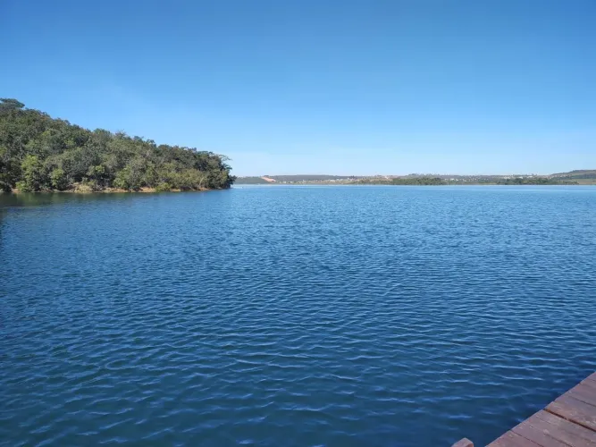 Vendo lote no Corumbá IV