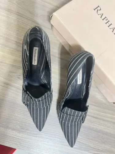 Scarpin Raphaella Booz 37 Risca de Giz com Caixa Original