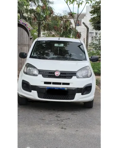 Fiat Uno Attractive 1.0 EVO Fire Flex 8V 5P 2021