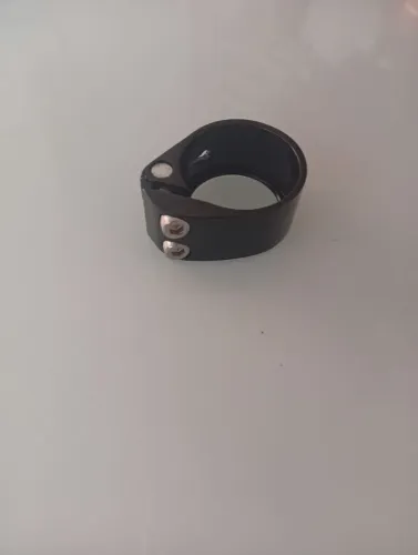 Abraçadeira para canote 31.8mm