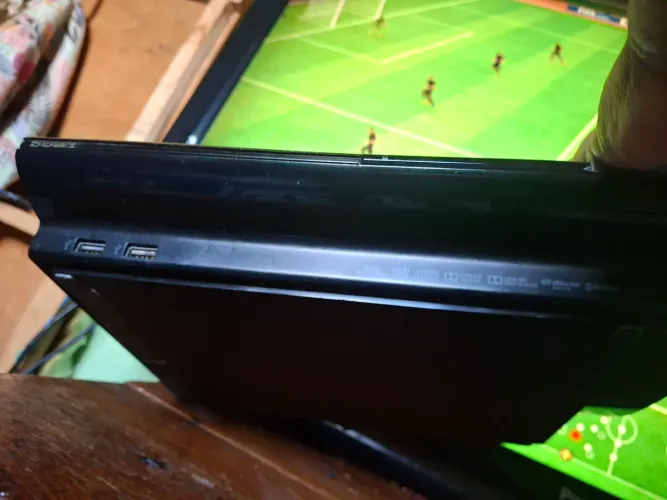 Ps3 slim 500 Gb.