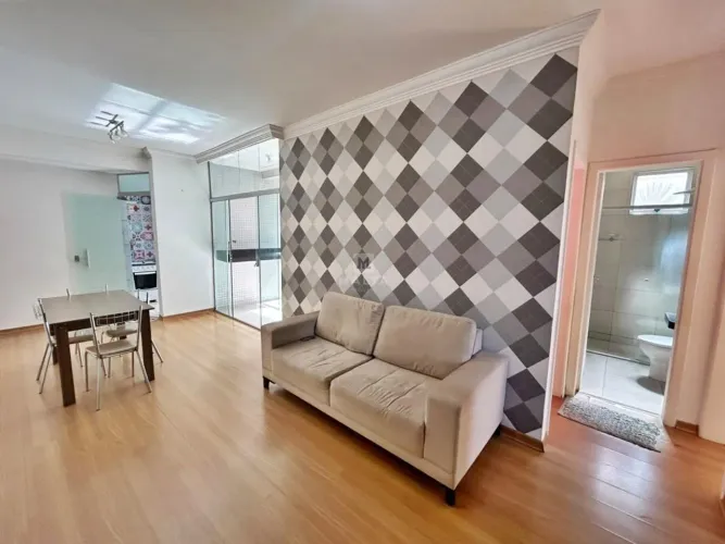 Apartamento de 3 quartos e Área privativa para alugar no Nova Granada