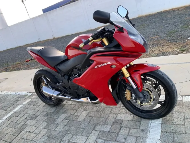 Honda CBR 600 F 2014
