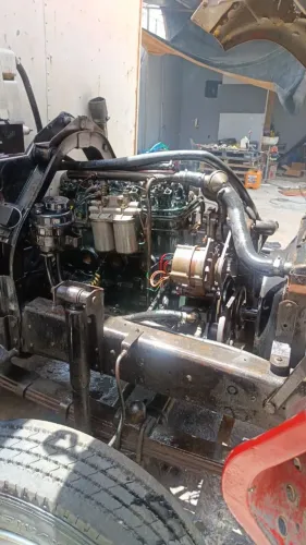 Vendo Caminhão 6.90 mecânica boa só tem que trocar a cabine