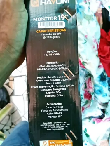 Monitor e placa de vídeo GT730 4GB, 250 tudo para sair logo